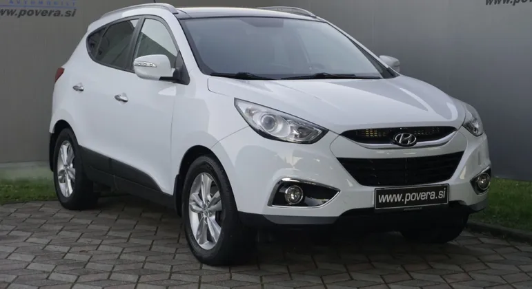 Zunanja slika - Hyundai ix35 - 2.0 CRDI Premium 4WD+USNJE+PANO.+KAMERA+1.LAST. - 1