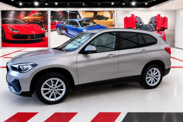 Zunanja slika - BMW serija X1: - sDrive18i Advantage LED NAVI PDC ALU AUTOMATIC-TOP - 1