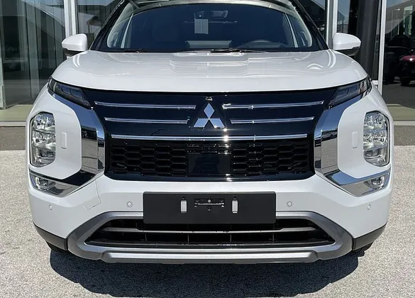 Zunanja slika - Mitsubishi Outlander - 2.4 PHEV Intense Auto - 1