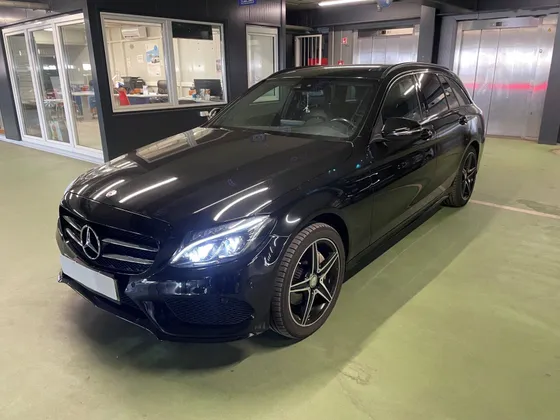Zunanja slika - Mercedes-Benz C-Razred - C 220 d 4MATIC AMG Line Avt. LED.NAVI.USNJE.OGR.SE - 1