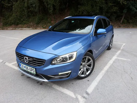 Zunanja slika - Volvo V60 - 2.4 Diesel D6 5-valjev AWD Priključni HIBRID Summum+Polestar doda - 1