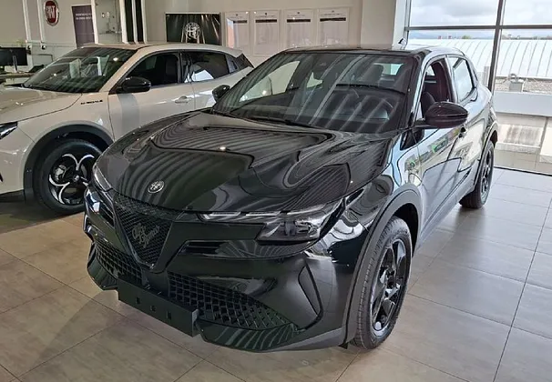 Zunanja slika - Alfa Romeo Junior - 1.2 E-DCT6 MHEV CORE - 1