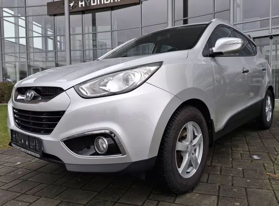 Zunanja slika - Hyundai ix35 - 2.0 CRDI Premium 4WD... - 1