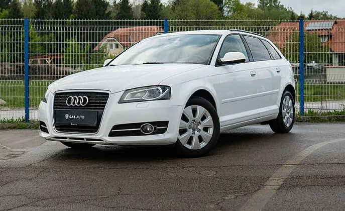 Zunanja slika - Audi A3 - 1.6 TDI DPF - 1