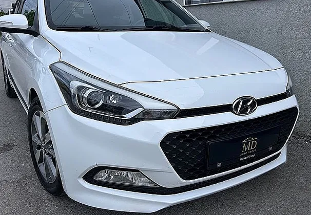 Zunanja slika - Hyundai i20 - 1.4 CRDi Premium-PANORAMA-6PRESTAV-BREZ POLOGA - 1