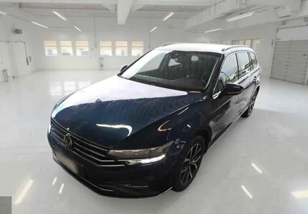 Zunanja slika - Volkswagen Passat - Variant 2.0 TDI  Elegance DSG.KAMERA.USNJE.LED.AUT.ACC - 1