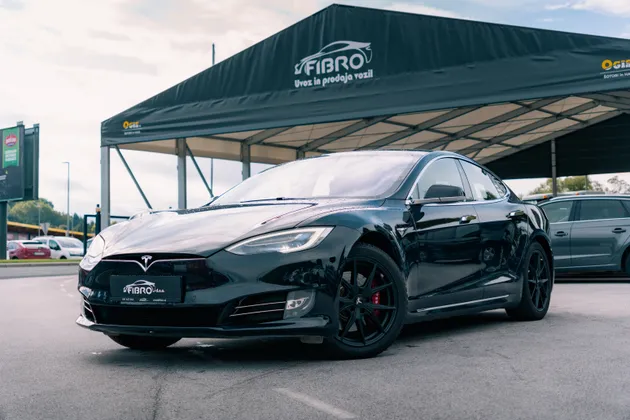 Zunanja slika - Tesla Model S - Model S - 1