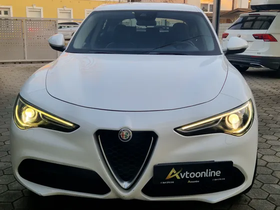 Zunanja slika - Alfa Romeo Stelvio - 2.2 JTDM AVTOMATIK - 1