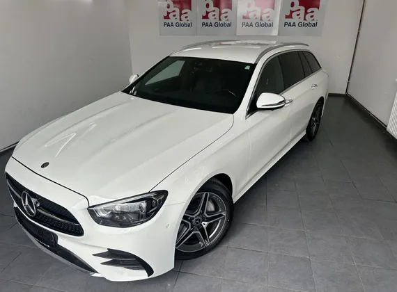 Zunanja slika - Mercedes-Benz E-Razred - E 220 d T AMG Line Avt.USNJE.KAMERA.LED.NAVI.KLJUK - 1