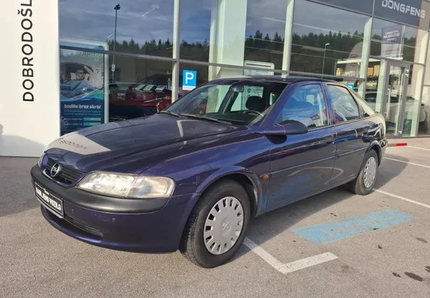 Zunanja slika - Opel Vectra - 1.6i 16V - SLOVENSKO POREKLO + ODLIČNO OHRANJEN - 1