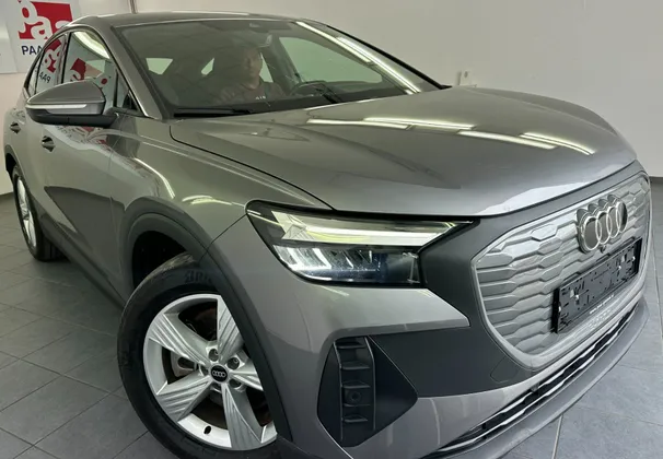 Zunanja slika - Audi Q4 - e-tron 50 e-tron quattro S Line 220kw.LED.USNJE.2X PDC - 1