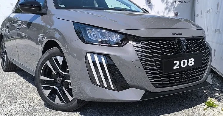 Zunanja slika - Peugeot 208 - ALLURE PureTech 100 + BON ZA ZIMSKE GUME 300€ - 1
