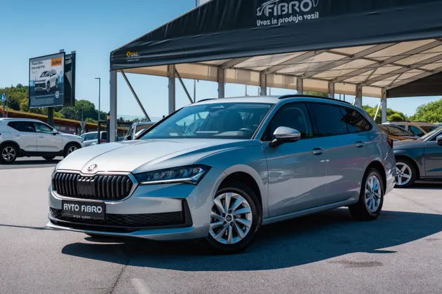 Zunanja slika - Škoda Superb - Combi 2.0 TDI AUT. - 1