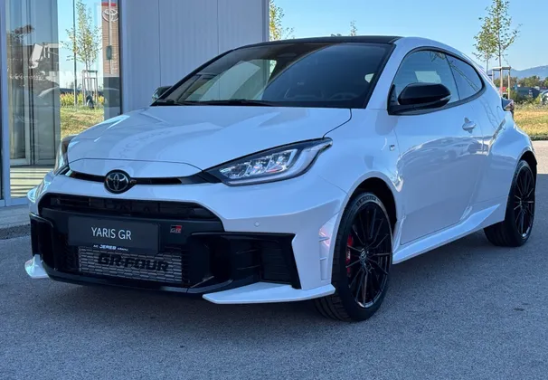 Zunanja slika - Toyota GR Yaris - 1.6T 4WD 3D M T6 RACE JBL - 1