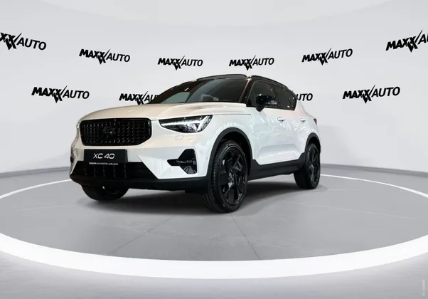 Zunanja slika - Volvo XC40 - B4 P Ultra Black Edition 3 leta garancije + 3 se.. - 1