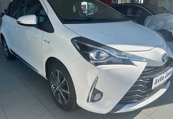 Zunanja slika - Toyota Yaris - Hybrid 1.5 Sol Avt.-SLO-1.LASTNICA-KAMERA - 1