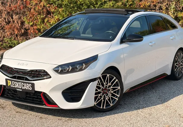 Zunanja slika - KIA ProCeed - 1.6 T-GDI GT DCT - 1