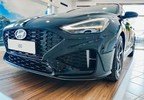 Zunanja slika - Hyundai i30 Wagon - 1.6 T-GDI PREMIUM N-LINE-WINTER-SMART-REZ.K-VIDEO - 1