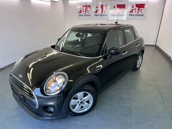 Zunanja slika - MINI Clubman One - NAVI.PDC.5 VRAT.SAMO 63.000 KM.BENCIN.AUT.KLIMA - 1
