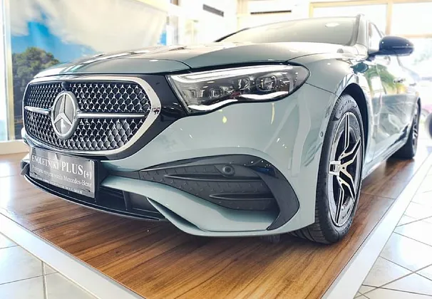 Zunanja slika - Mercedes-Benz E-Razred - 200 T FULL AMG-MRT.K-ALCANT-360 KAM-VL.KLJ-VIDEO - 1