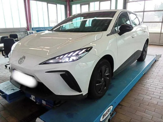 Zunanja slika - MG MG4 - 4 125KW 51kWH 2023 samo 33182km - z subvencijo 15800€ - 1