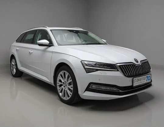 Zunanja slika - Škoda Superb - 2.0 TDI Combi Style DSG 110 kW - 1