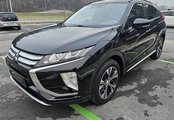 Zunanja slika - Mitsubishi Eclipse Cross - 2.2 DI-D Diamond 4WD Avtomatik|Kamera|Keyless| - 1