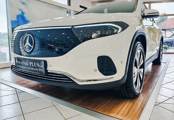 Zunanja slika - Mercedes-Benz EQA - 300 4MATIC PRO-VL.KLJUKA-LED-APPLE-DAB-AMBI-VIDEO - 1