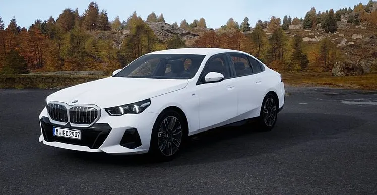 Zunanja slika - BMW Serija 5 - : 520i  AT  M SPORT POSEBNA PONUDBA NAROČILO - 1