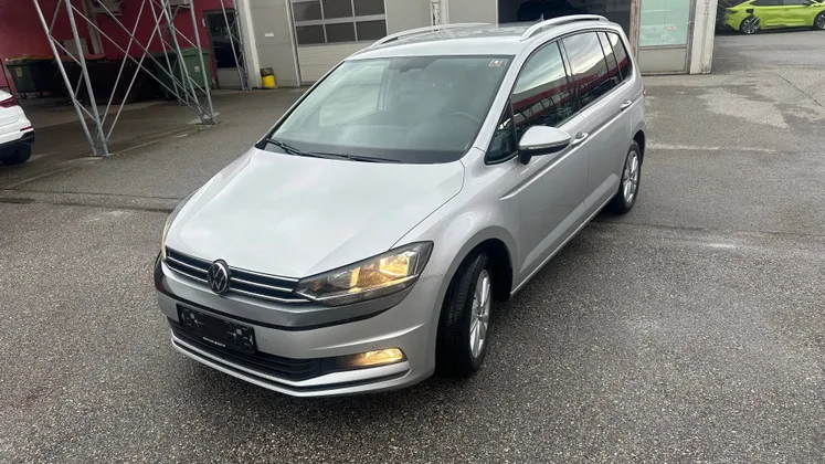Zunanja slika - Volkswagen Touran - 2.0 TDI DSG.NAVI.KAMERA.NAREJEN VEL.SERVIS+MENJALN - 1