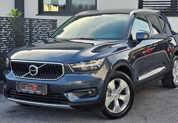 Zunanja slika - Volvo XC40 - Momentum- 1.LAST.-KAMERA-PANORAMA-fUL LED-Le 99.0 - 1