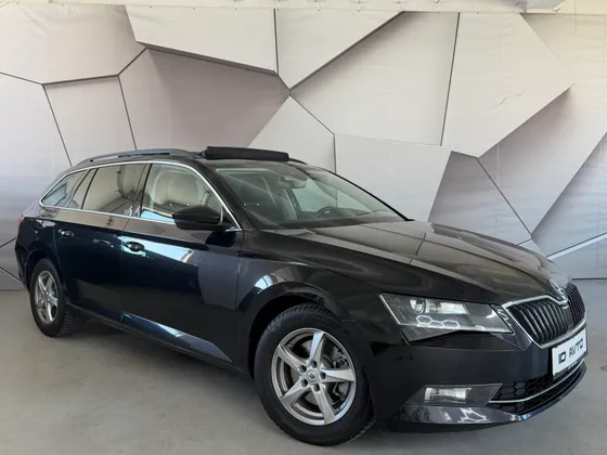Zunanja slika - Škoda Superb - Combi 2,0 TDI L&K DSG - 1
