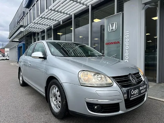 Zunanja slika - Volkswagen Jetta - 1.9 TDI Trendline - 1