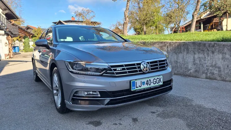 Zunanja slika - Volkswagen Passat - 4Motion 2.0TDI R-Line IQ luči - 1