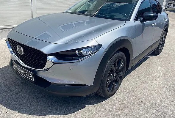 Zunanja slika - Mazda CX-30 - G122 Homura - 1