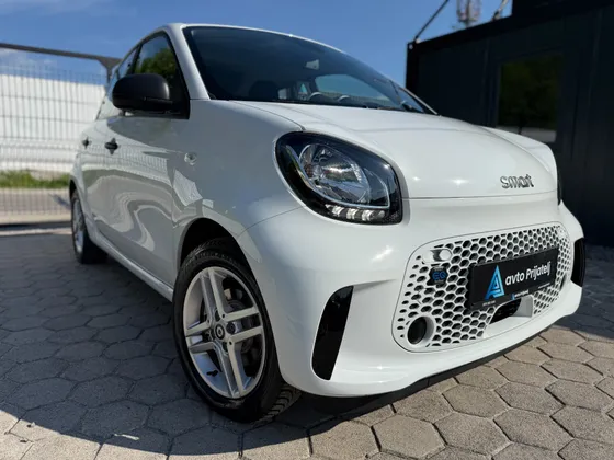 Zunanja slika - Smart Forfour - EQ electric drive 60 kW (82 KM) - 1