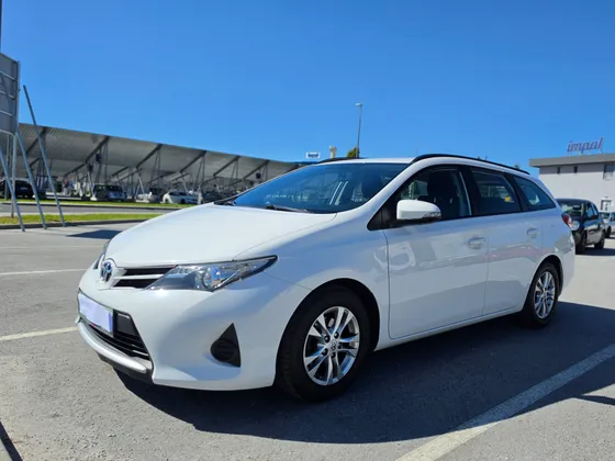 Zunanja slika - Toyota Auris - Toyota  TS 1.4 D-4D Luna - 1