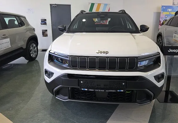 Zunanja slika - Jeep Avenger - Upland 1.2 E-DCT6 MHEV 136 4x4 - 1