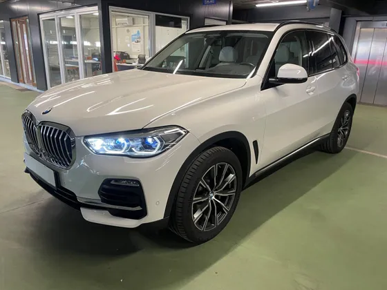 Zunanja slika - BMW X5 - xDrive30d Avt. LASER.NAVI.KAMERA.OGR.HLA.SEDEŽI - 1