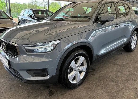 Zunanja slika - Volvo XC40 - T3 AUT Momentum - 1
