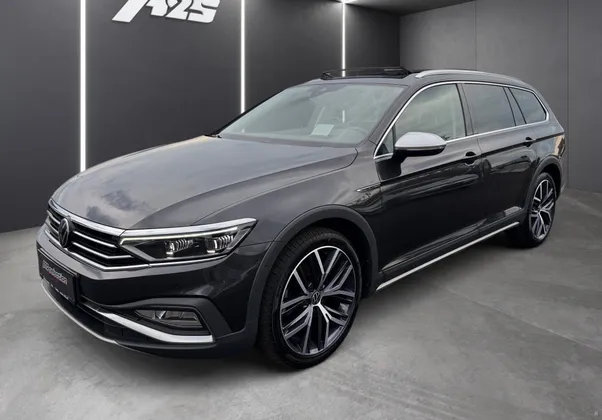 Zunanja slika - Volkswagen Passat Alltrack - 4motion 2.0 TDI DSG-Panorama-Keyless-HeadUp-Kame - 1