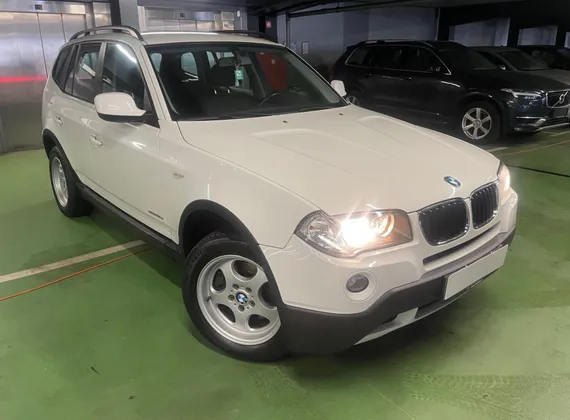 Zunanja slika - BMW X3 - serija : xDrive 18d 105 KW TEMPOMAT. VLEČNA NAPRAVA - 1