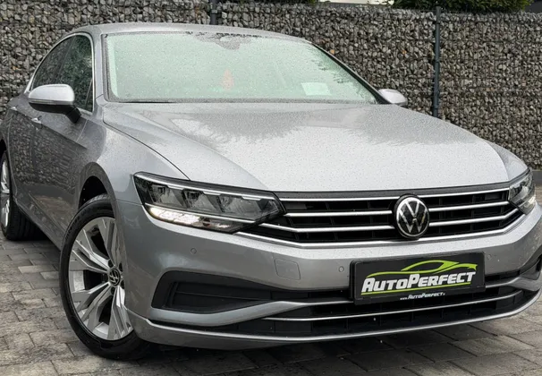 Zunanja slika - Volkswagen Passat - 2.0 TDI BMT SCR DSG |SLO|KAM|3 CON.|NAVI| - 1