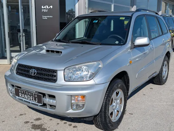 Zunanja slika - Toyota RAV4 - 2.0 D-4D 4WD - 1
