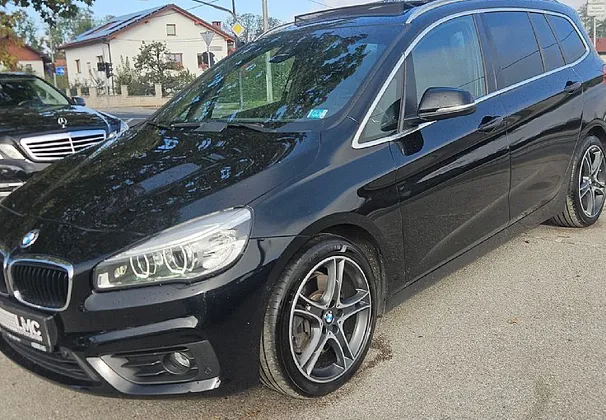 Zunanja slika - BMW Serija 2 - Gran Tourer: 220d 190ks xDrive °AUT+F-1° °PANORAMA° °LED - 1