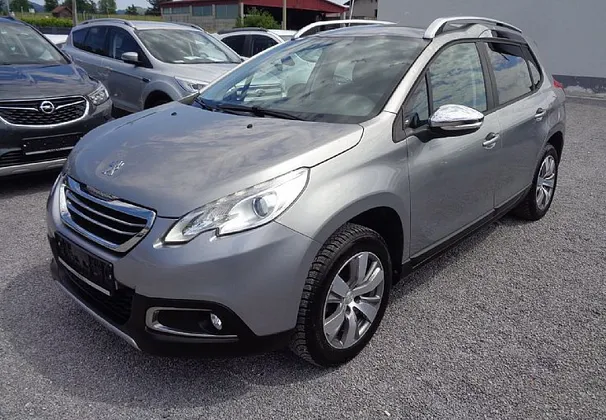 Zunanja slika - Peugeot 2008 - 1.2 - SLO - SERVISNA KNJIGA - beri opombe - 1