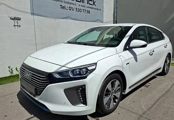 Zunanja slika - Hyundai Ioniq - 1.6 GDI Plug-In Hybrid Premium Safety Winter - 1