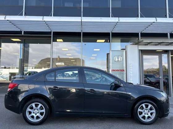 Zunanja slika - Chevrolet Cruze - Titanium X 1.0 EcoBoost 92kW AT - 1