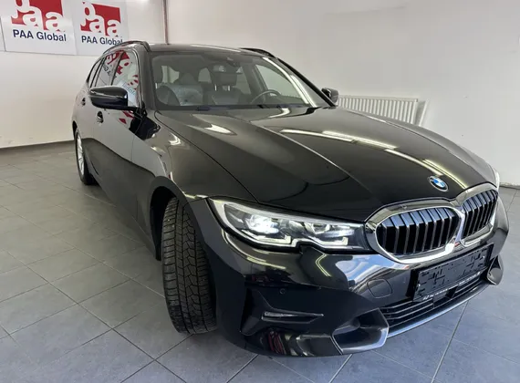 Zunanja slika - BMW Serija 3 - Touring: 318i Luxury.NEMŠKI+4ALU.KAMERA.LED.USNJE.ACC.BE - 1