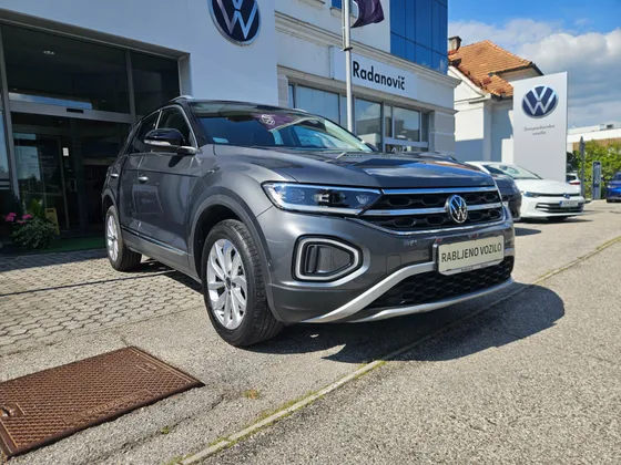 Zunanja slika - Volkswagen T-Roc - 1.5 TSI BMT Style DSG - 1